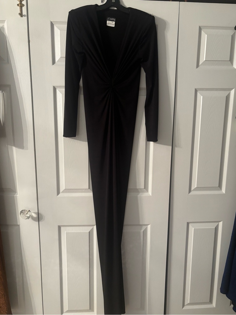 Abyss By Abby Black Long-Sleeve Twist-Front Gown